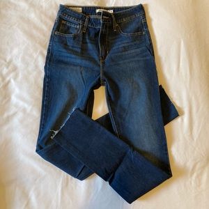 LEVI’S 721 High Rise Skinny size 26